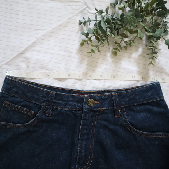 VON DUTCH High Rise Denim Shorts Dark Wash Size 29 - Picture 4 of 7